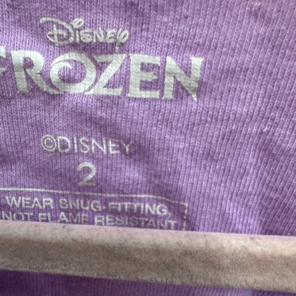 Disney 2T Frozen Purple and White Short Sleeve Pajama Top, Together is Better - Picture 4 of 5